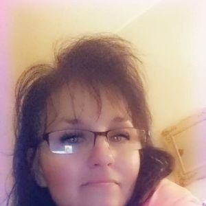 Meet your Posher, Brenda